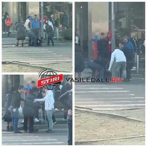 BRAVO, AȘA DA: Mai mulți tineri au sărit în ajutorul unui bătrânel care a căzut pe o trecere pentru pietoni (EXCLUSIV VIDEO)