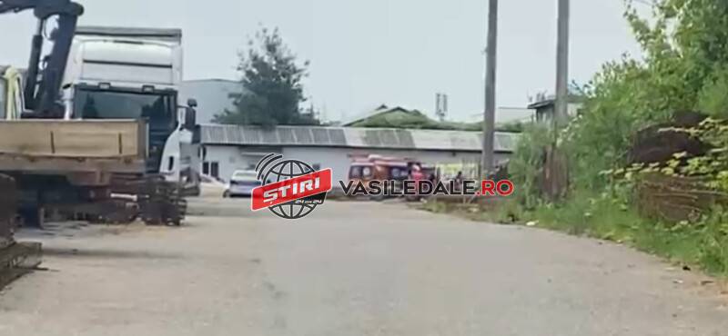 ACCIDENT DE MUNCĂ: Stivuitorist mort după ce a fost prins sub utilaj – actualizare (VIDEO)