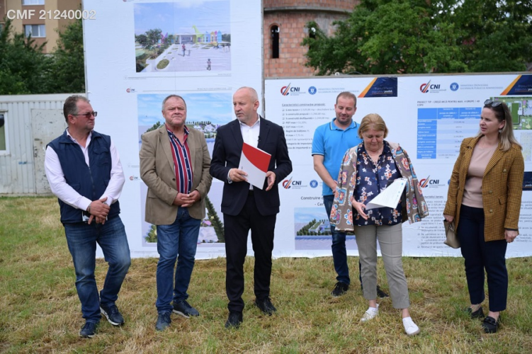 Două noi creșe pentru antepreșcolarii din carterul Vasile Alecsandri!