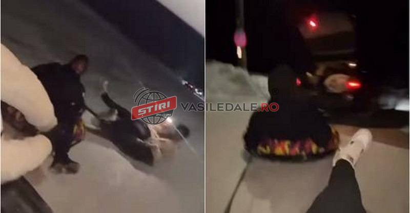 INCONȘTIENT: Un tânăr a rămas fără permis după ce a tractat mai mulți prieteni pe colaci de tuby (VIDEO)