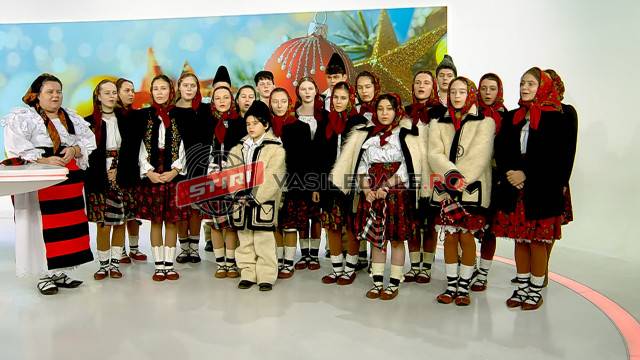 Grupul de colindători „Brâu de Maramureş” din Vișeul de Jos, în platoul Observator Antena1