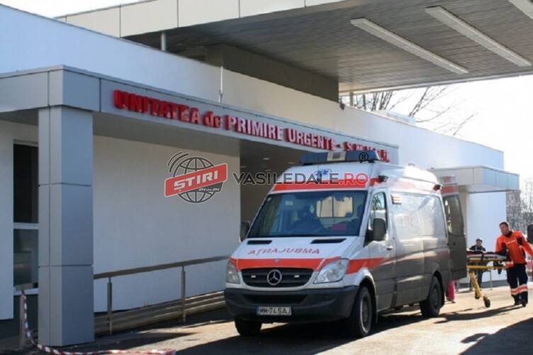 EXCLUSIV: FĂRĂ MINTE – Bărbați transportați la spital după ce s-ar fi intoxicat o stână din Lăpuș. Doi au rămas internați