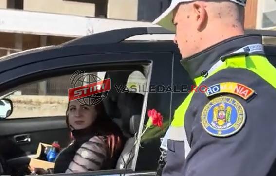 DE 8 MARTIE: Polițiștii maramureșeni solicită zâmbete, nu documente – video