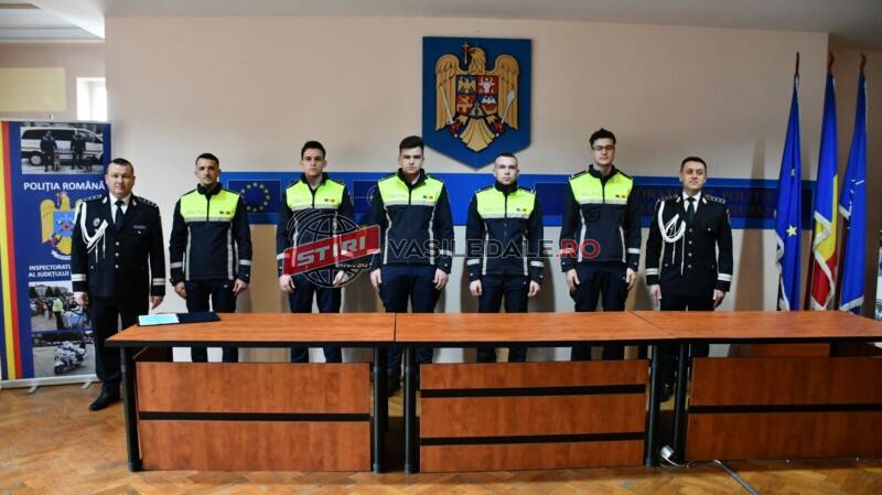 CINCI AGENȚI DE POLIȚIE AU DEPUS JURĂMÂNTUL LA I.P.J. MARAMUREȘ