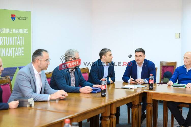 Au fost semnate contractele de concesiune pentru primele cinci loturi de teren din cadrul Parcului de Specializare Inteligentă Târgu Lăpuș