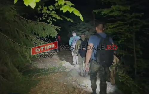 VIDEO: Ucrainean de 22 de ani, coborât în siguanță de salvamontiști din zona Vf. Pop Ivan