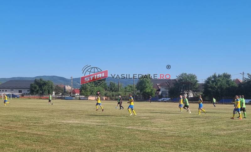 FOTBAL OLD BOYS: Neighbors Team Baia Mare – Sport Team Baia Mare 6-2 (4-0)