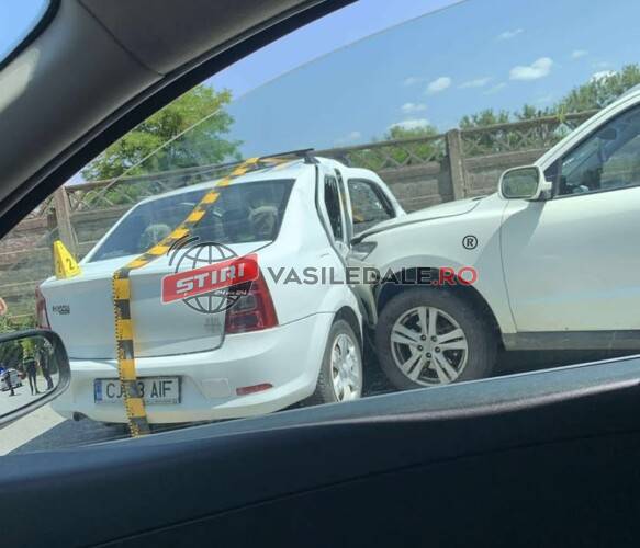 FOTO: Maramureșean, implicat într-un accident rutier produs la Dej