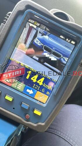 SCHIMBAREA CALITĂȚII UNUI PARTICIPANT LA TRAFIC: De la conducător auto la pieton, după ce a fost depistat cu 144 km/h