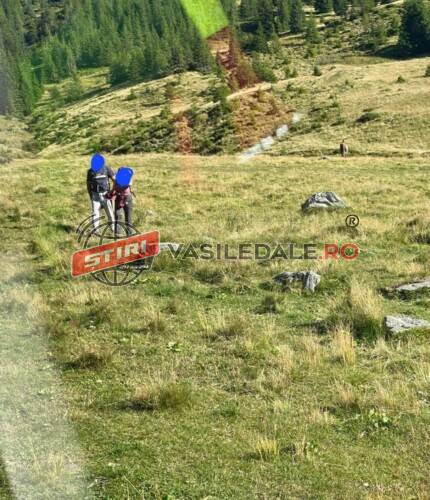Doi turiști din Gura Humorului s-au rătăcit în zona Puzdrele. Au cerut ajutoru salvamontiștilor
