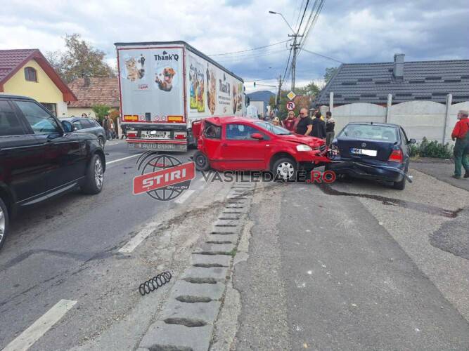 Accident rutier pe DN 1C în Tăuții Măgherăuș. Trei autoturisme implicate (exclusiv foto) – actualizare