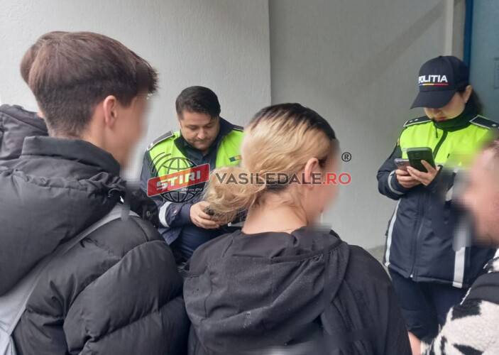 ACȚIUNI PREVENTIVE: Polițiștii, pentru siguranța în școli