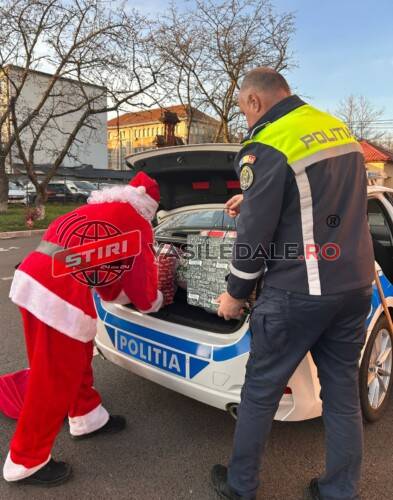 DARURI DIFERITE: Poliţiştii maramureșeni au oferit cadouri ce nu se pot împacheta şi amintiri ce vindecă DARURI DIFERITE: Poliţiştii maramureșeni au oferit cadouri ce nu se pot împacheta şi amintiri ce vindecă