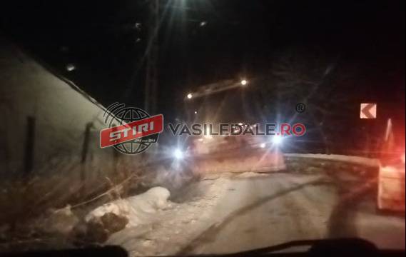 VIDEO: Drumurile naționale din Maramureș, practicabile în condiții de iarnă. Utilaj de deszăpezire în șanț la Bocicoiel – actualizare