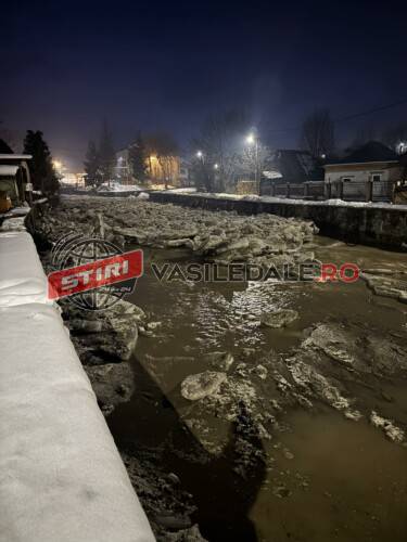 Situație hidrologică specială în Maramureș: zăpoare pe Botiza, Suciu, Lăpuș și Iza. Dinamită folosită pe râul Lăpuș – actualizare, video