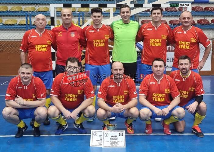 FOTBAL OLD BOYS: Sport Team Baia Mare, pe podium la turneul caritabil de minifotbal Dej
