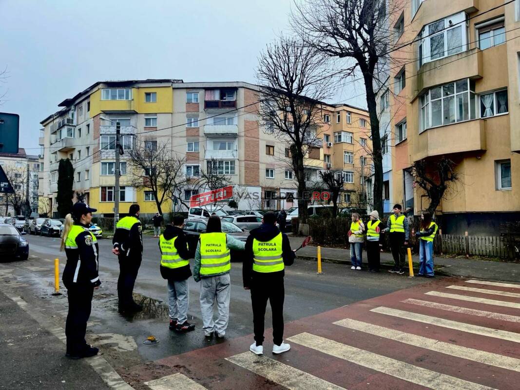 EROII DIMINEȚILOR ÎN SIGURANȚĂ: Lecție de responsabilitate cu elevii Școlii “Alexandru Ivasiuc “ din Baia Mare