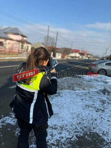 PE ȘOSELE: Depistat la Sighet conducând cu peste 0.80 mg/l alcool pur în aerul expirat. Surprins în Baia Mare cu 94 km/h și fără permis, 37 de sancțiuni contravenționale, într-o singură zi, la Sighet – actualizare