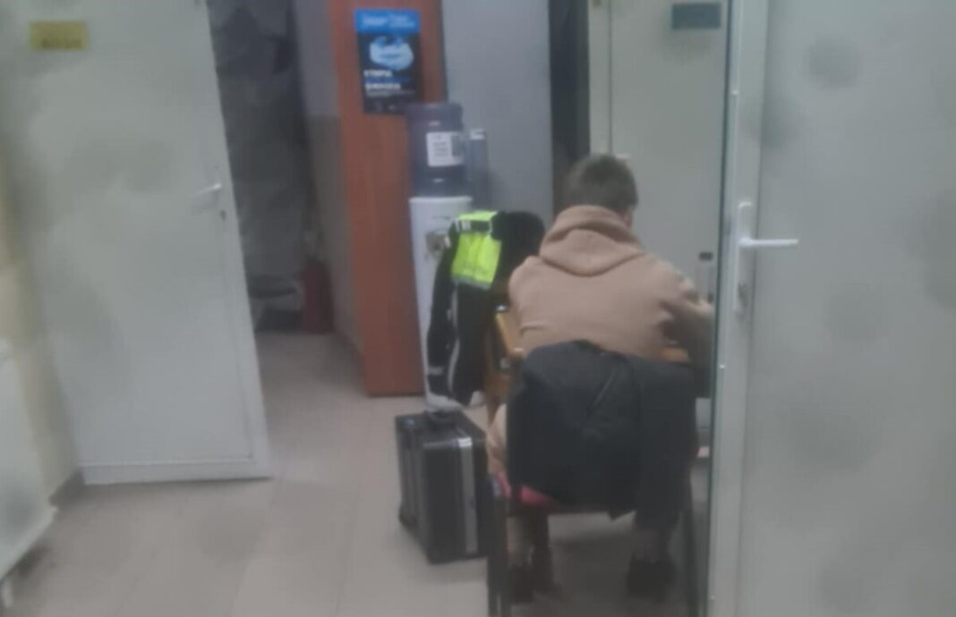 49a6d768-8d52-42a5-a688-a31f9f7b6ed7