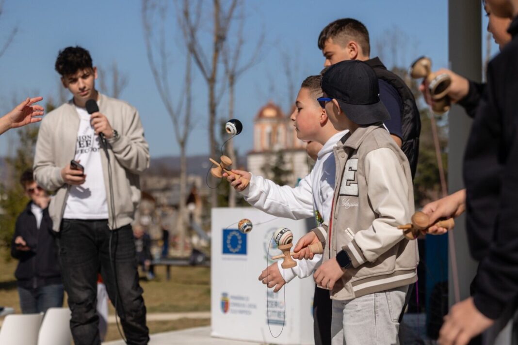 Patrick Sascar a organizat un eveniment pentru pasionații de kendama