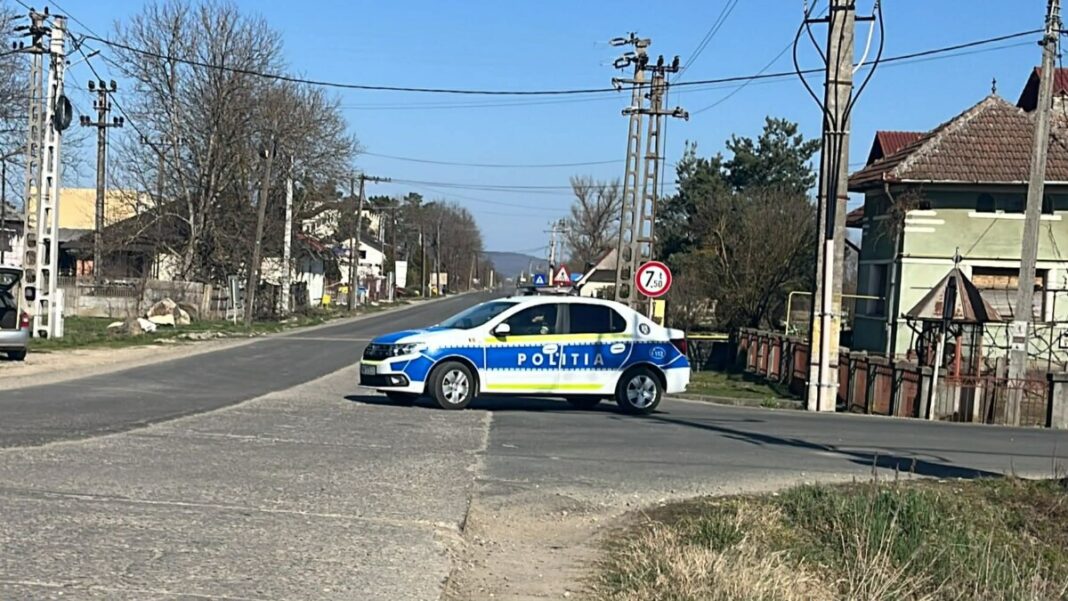 OPRIT DE POLIȚIȘTI PE O STRADĂ DIN OCNA ȘUGATAG: Conducător auto cu o concentrație de peste 0,70 mg/l alcool pur în aerul expirat. Altul beat la Borșa