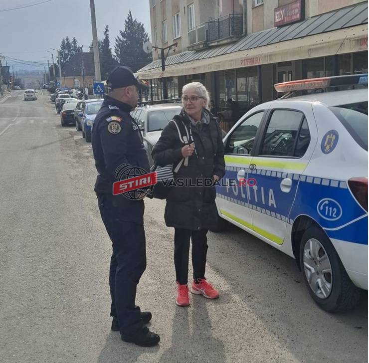 RUTIERE: este 270 de pietoni sancționați timp de o săptămână, dosare penale pentru vehicule neînmatriculate, în Baia Sprie și Sighet, acțiune integrată pentru siguranța publică, la Vișeu de Sus RUTIERE: este 270 de pietoni sancționați timp de o săptămână, dosare penale pentru vehicule neînmatriculate, în Baia Sprie și Sighet, acțiune integrată pentru siguranța publică, la Vișeu de Sus