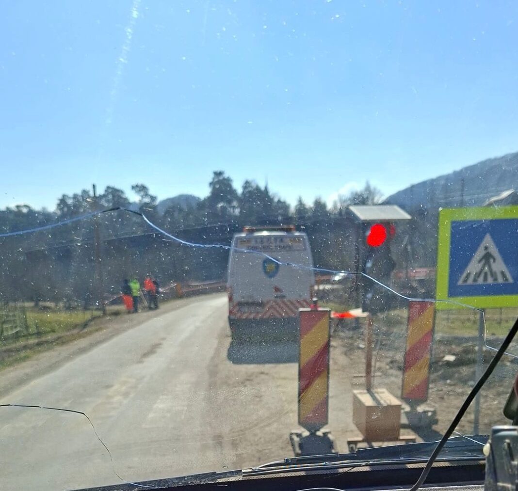 BAIA SPRIE: Acțiune comună a polițiștilor și a Registrul Auto Român, amenzi, permise suspendate și mașini oprite din circulație