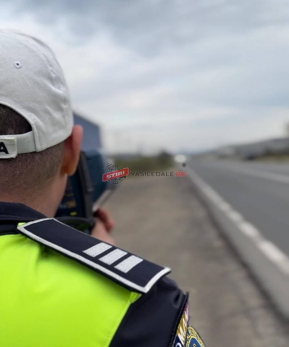 ÎN TRAFIC: Șofer „pe cocktail” de alcool și droguri, oprit în Baia Mare, filtru rutier la Coltău, 181 de șoferi prinși cu viteză excesivă