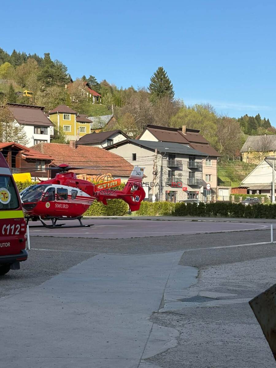 Turist străin rănit după ce a căzut cu motocicleta în Pasul Prislop (foto)