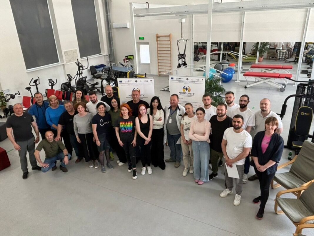Reprezentanți ai Maramureșului au participat la a patra sesiune de instruire medicală organizată prin proiectul MEDICUNITY, în regiunea Transcarpatia din Ucraina