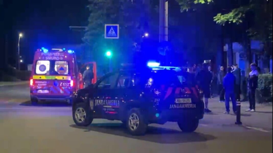 ALCOOLUL și urmările: Au căzut unii peste alții fiind nevoie să intervină SMURD-ul și Jandarmeria