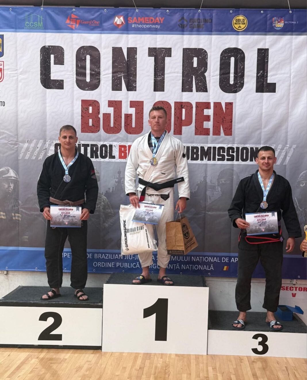 Cu o experiență de peste 22 de ani în sporturile de contact, inspectorul de poliție Bogdan Pop este în continuare pe podium (foto/video)