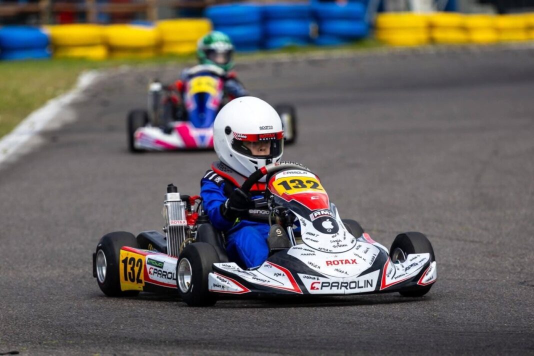 Eduard Orha, puștiul-minune al kartingului din Baia Mare, impresionează campionii lumii
