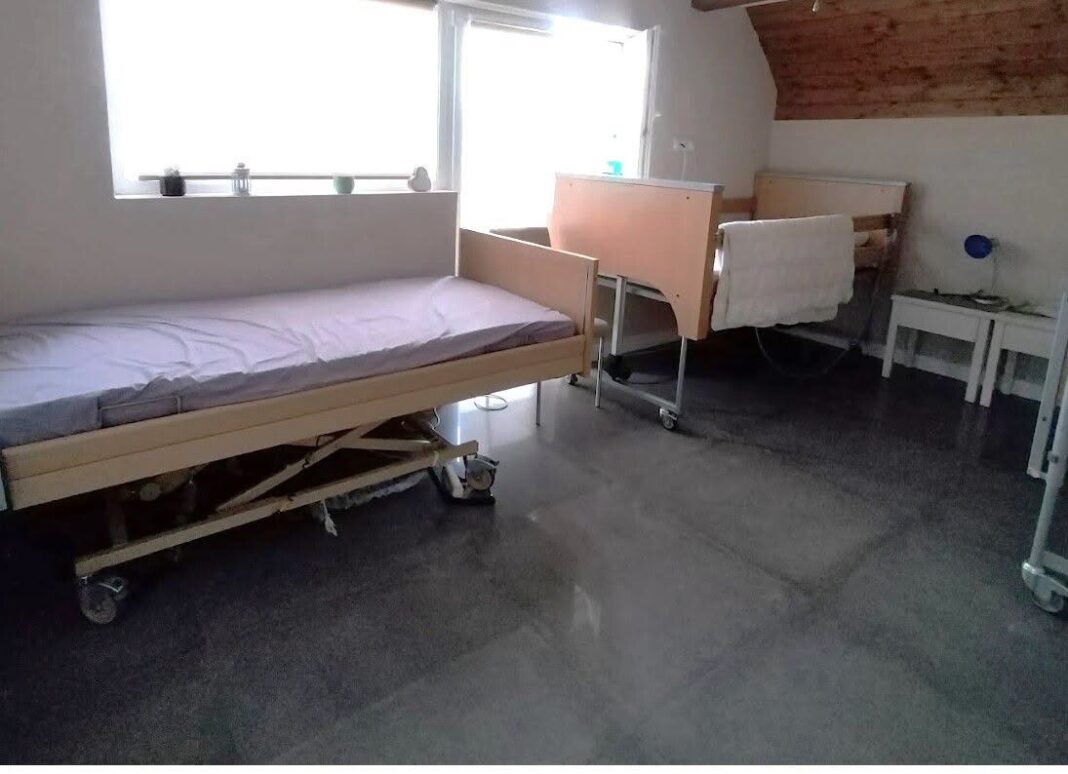 ȘI ÎN MARAMUREȘ: Două centre de îngrijire închise în urma un acțiuni de verificare. Beneficiarii mutați de autorități