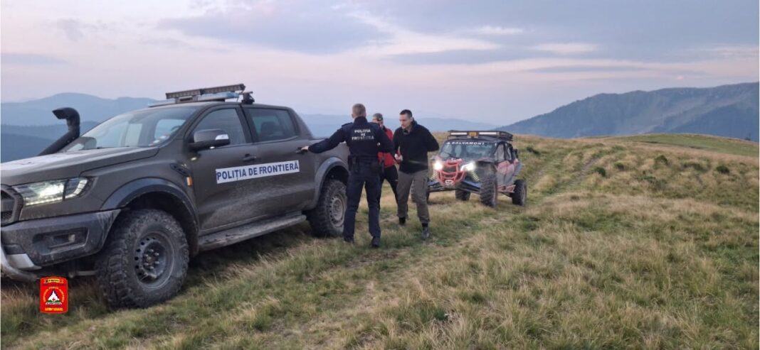 Intervenție nocturnă a Salvamont Maramureș. Doi cetățeni ucraineni, recuperați din zona Vârfului Bârsănescu