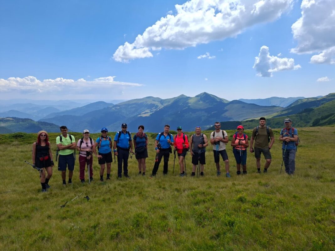 Munții Rodnei, refugiul în natură pe timp de caniculă: Recomandările jandarmilor montani