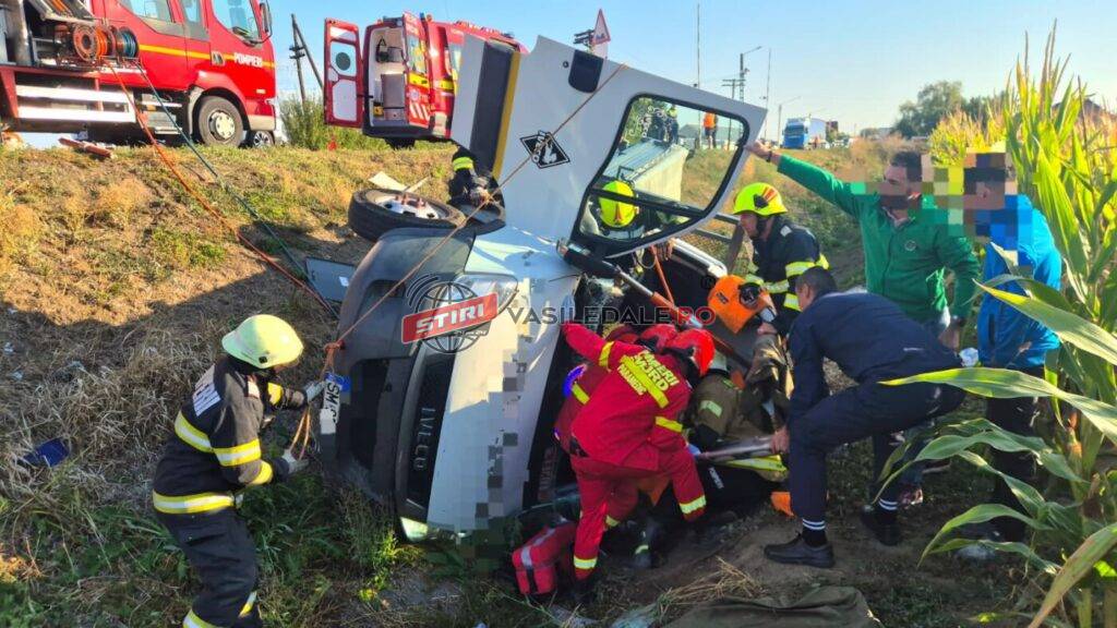 ACCIDENT GRAV LA BOTIZ: Un bărbat încarcerat a intrat în stop cardiorespirator A fost resuscitat de pompieri