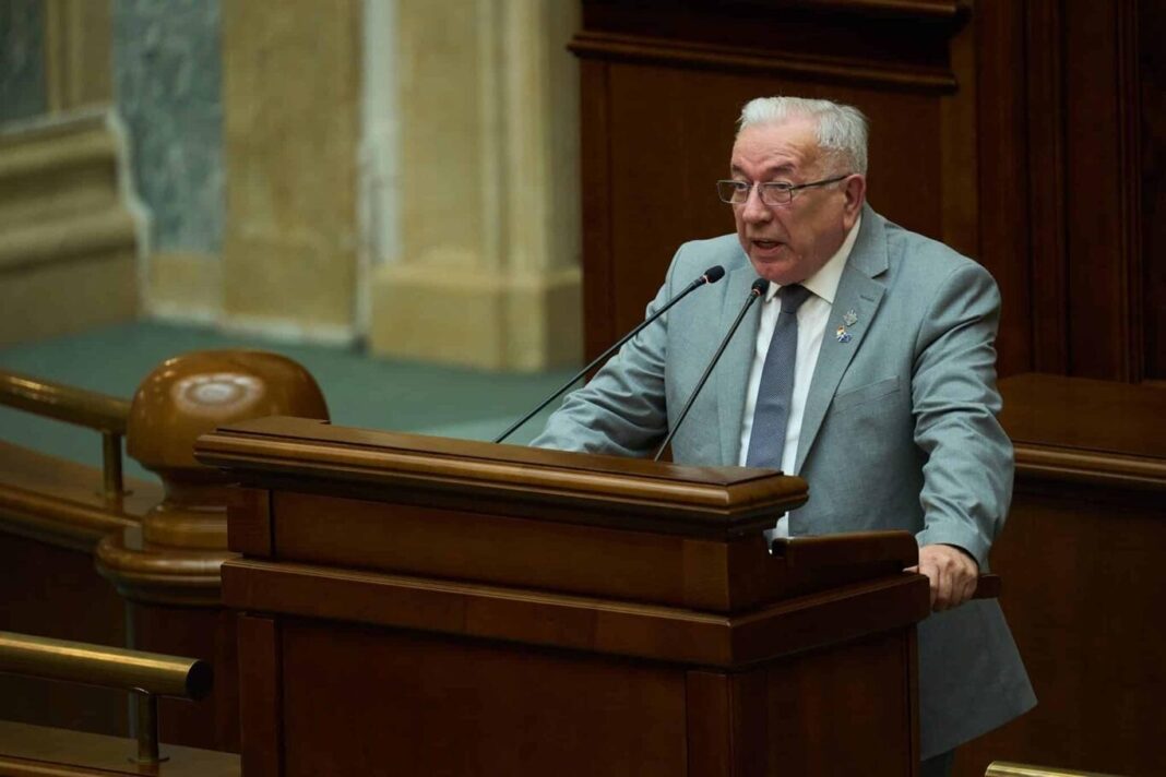 COMUNICAT AUR: Nu transformați protestul crescătorilor de animale într-un proces politic