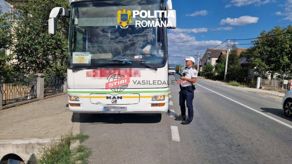 EXCLUSIV VIDEO: Transportați ca sacii cu cartofi pe ruta Baia Mare – Iadăra Poliția rutieră a intervenit