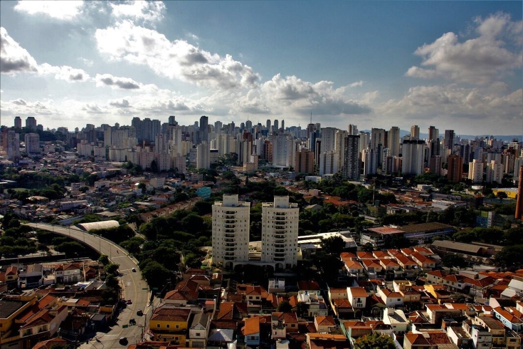 Image by Luciano Teixeira from Pixabay
