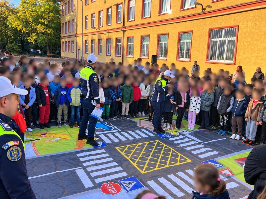 Educație rutieră pentru 631 de elevi din Baia Mare