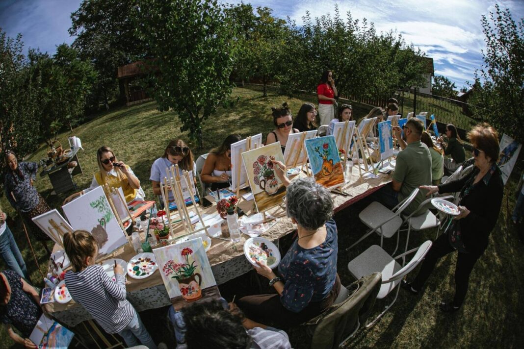 „Pictăm împreună”, la Ciolt: Două zile de creativitate și socializare prin artă