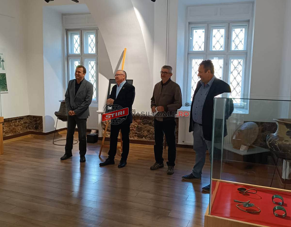 Asociația Detecție Nord, prezentă la vernisajul expoziției „Vestigii arheologice preistorice descoperite prin teledetecție în Maramureșul Istoric”